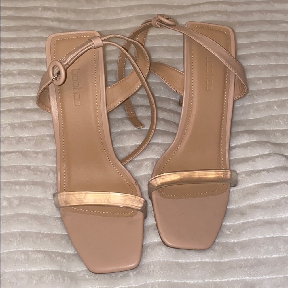 Boohoo heels!